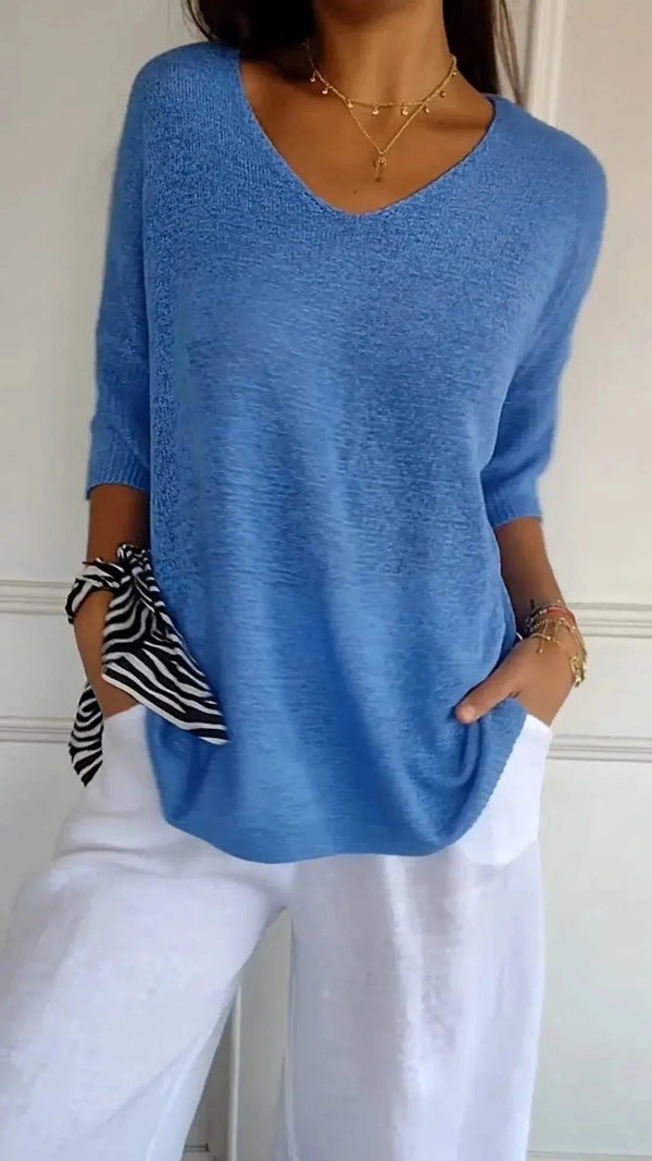 Luna Lightweight V-Shirt